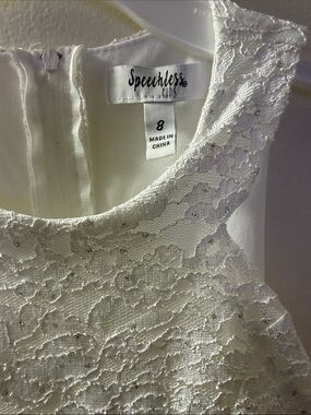 Speechless White Lace Sleeveless Chemise